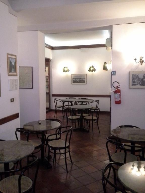 Albergo Italia Di Nardi Renzo & C Snc بودجيبونسي المظهر الخارجي الصورة